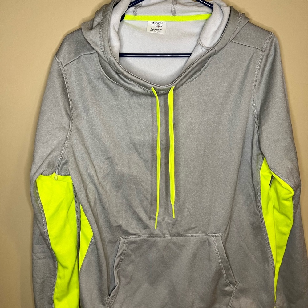 Danskin athletic pullover hoodie!